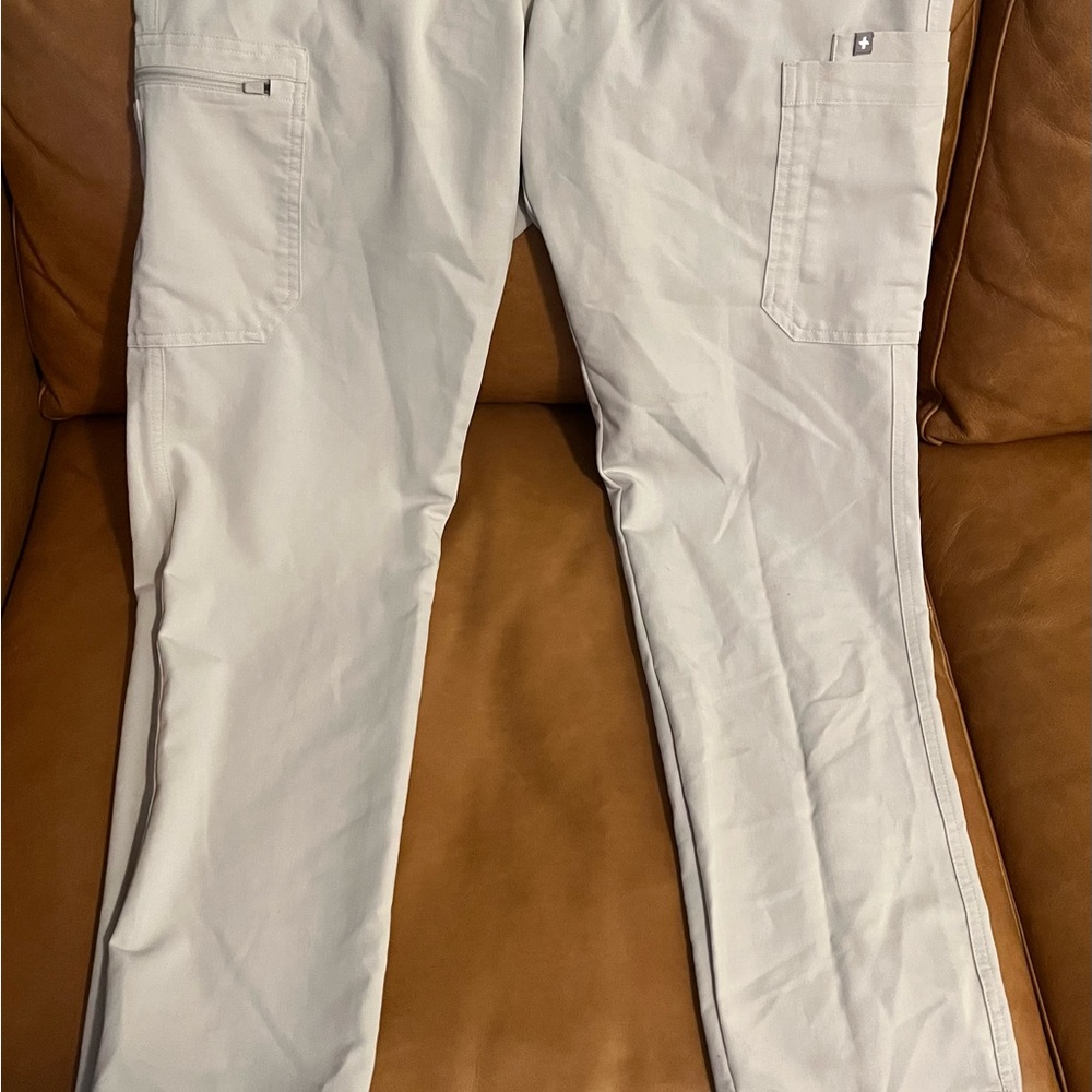 Figs Technical Pants - Picture 3 of 7